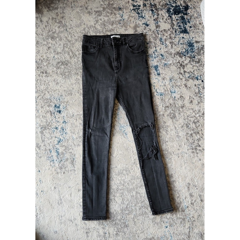 🥳 5/$25 BUNDLE Zara Women's Size 6 Distressed Black Denim Skinny Jeans